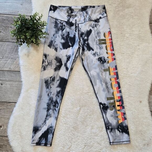 Urban Outfitters Without Walls Engineered Ankle Leggings, Size Large - Picture 2 of 11